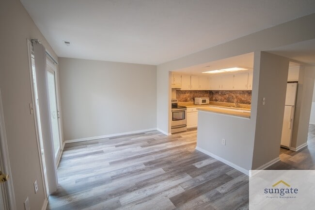 Photo - 6449 Union Ct