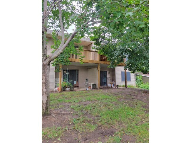 Photo - 832 Laurel Ave Unidad Lower