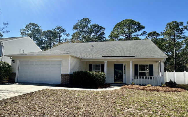 Single Level 4 Bedroom Home in Hidden Lakes! - Single Level 4 Bedroom Home in Hidden Lakes!