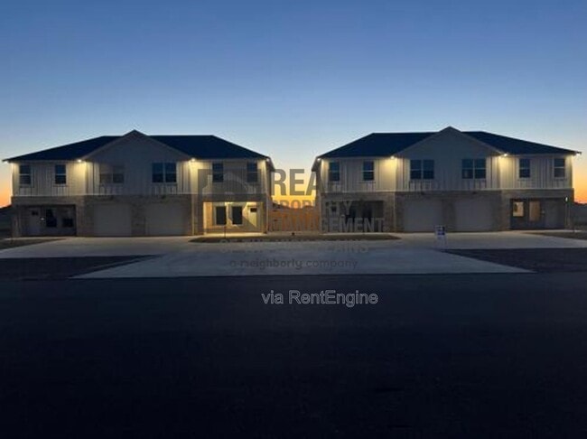 Building Photo - 14007 Hawksbeard Pl