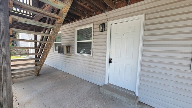 Photo - 1731 Bridleton Woods Dr Unit E