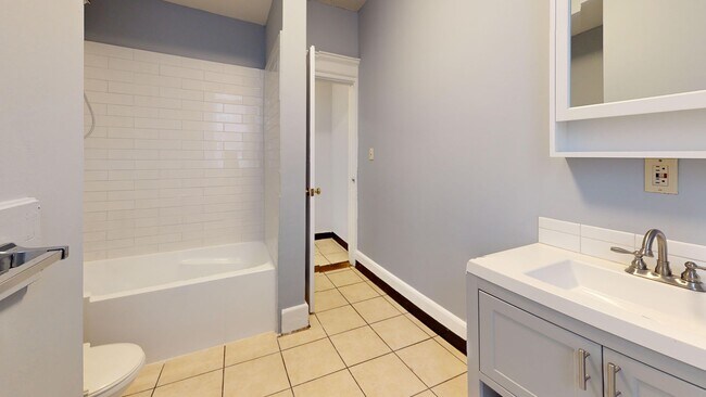 Photo - 65 Lake Pl Unit 1