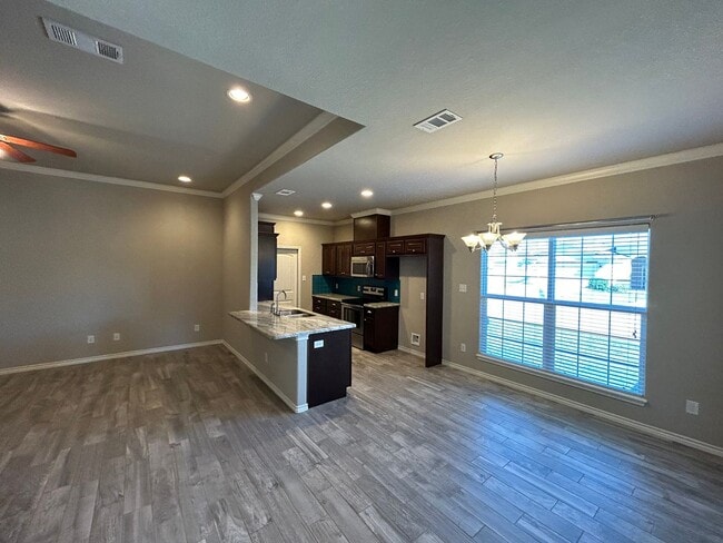 Photo - 3 bed/3 bath in South College Station Avai...