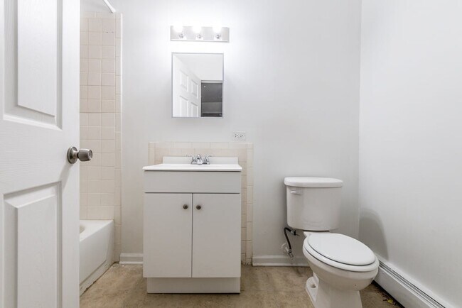 Photo - 5556-64 W Jackson Blvd