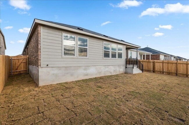 Photo - 212 Seven Seas Dr