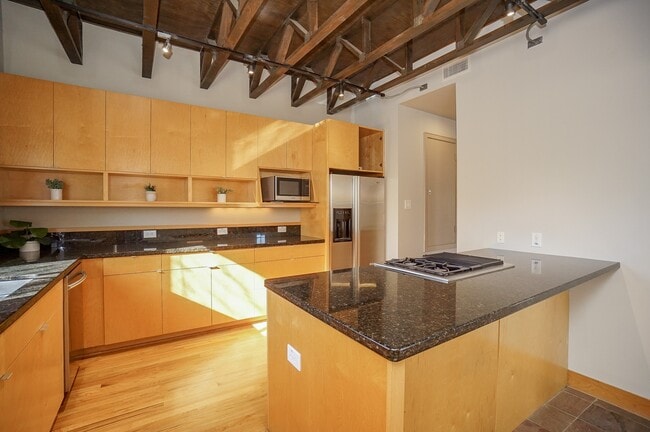 Photo - 228 Willard St Unit A