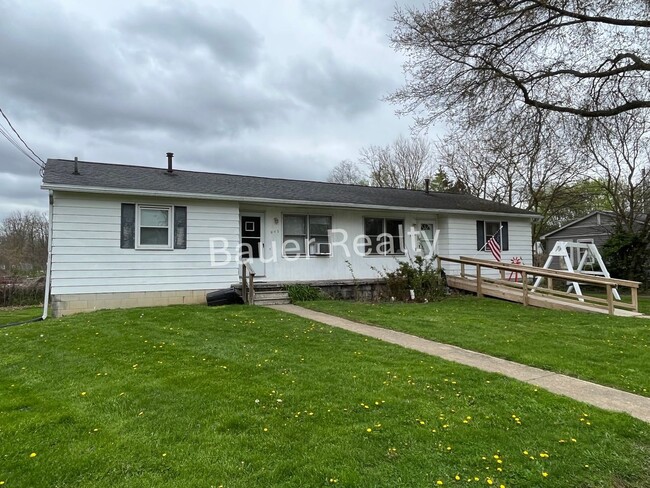 Building Photo - dk840 Unit 842