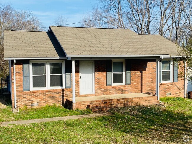 Building Photo - Charming Ranch Home