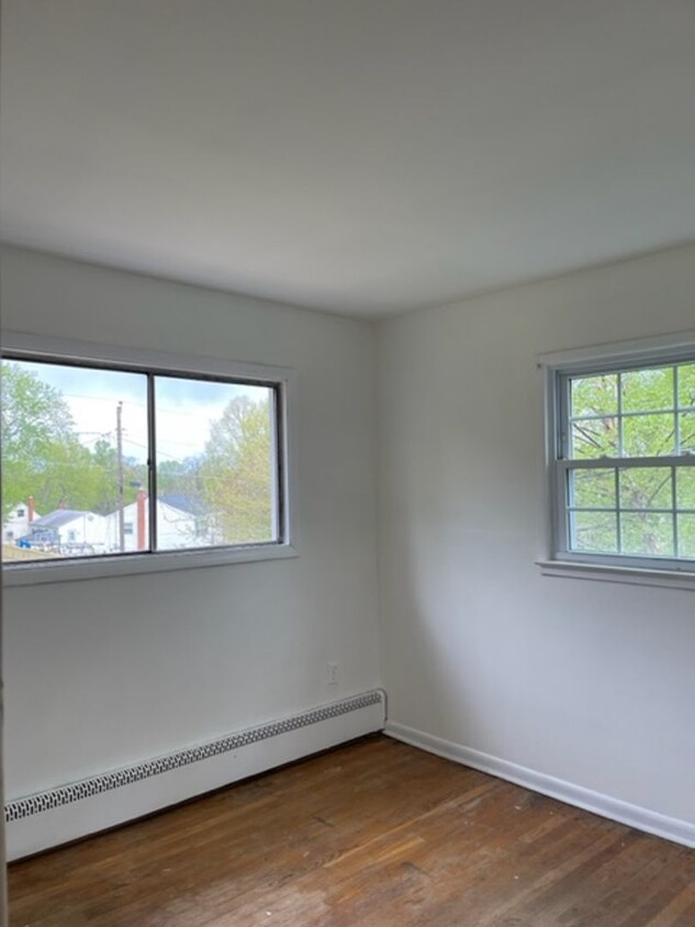Photo - 14105 Robinson Ct