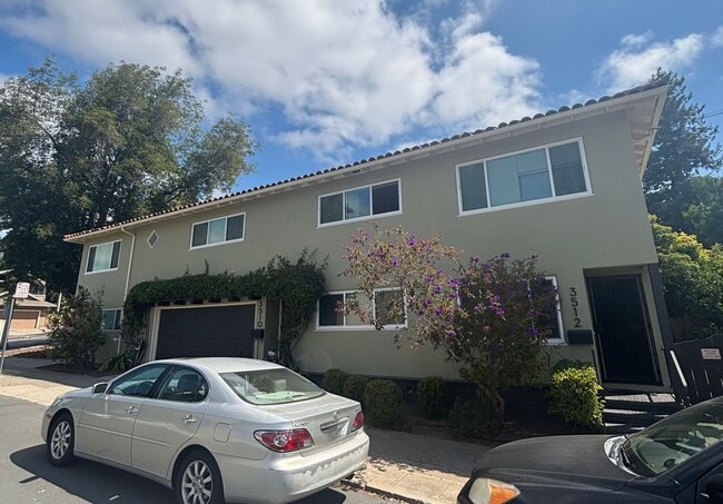 Photo - 4000-4006 35th Ave Unit 3512 Wisconsin