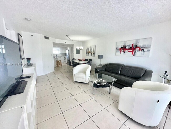 Photo - 17801 N Bay Rd Unit 513