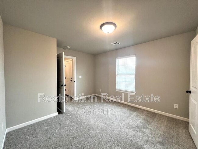 Photo - 500 NW 176th St