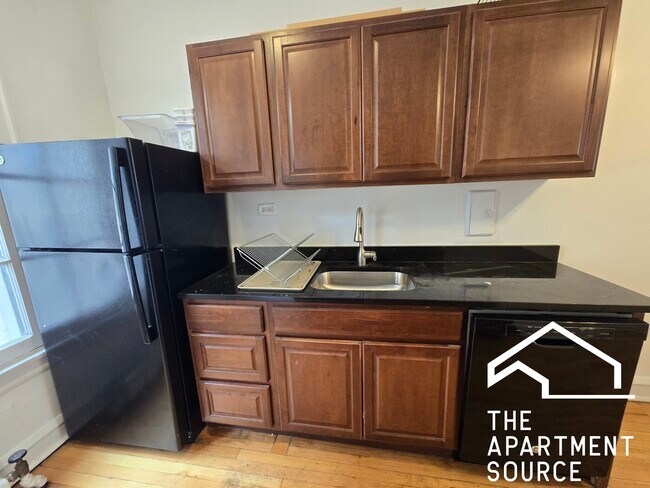 Photo - 909 Elmwood Ave Unit F3