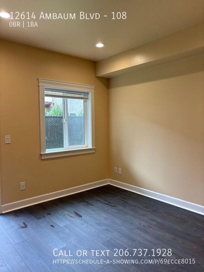 Photo - 12614 Ambaum Blvd SW Unidad 108