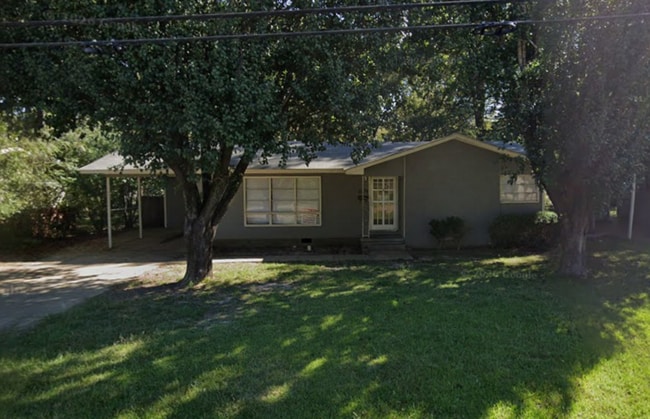 Photo - 3024 Oak Forest Dr