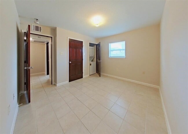 Photo - 2808 Avenue M