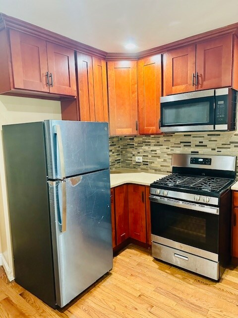 Photo - 967 Kent Ave Unidad # 1