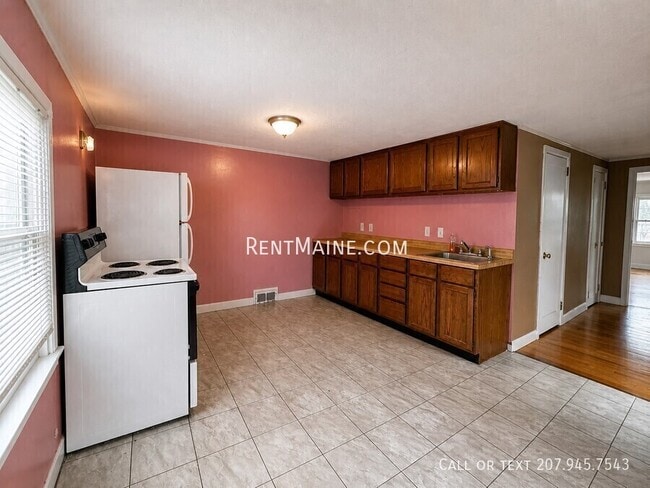Photo - 142 Pine St Unit 3