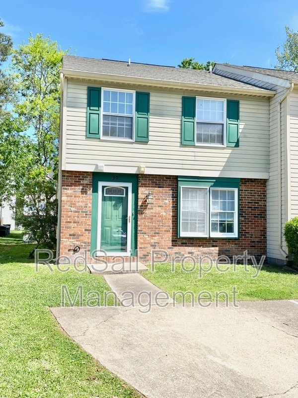 Photo - 30 Lucinda Ct House