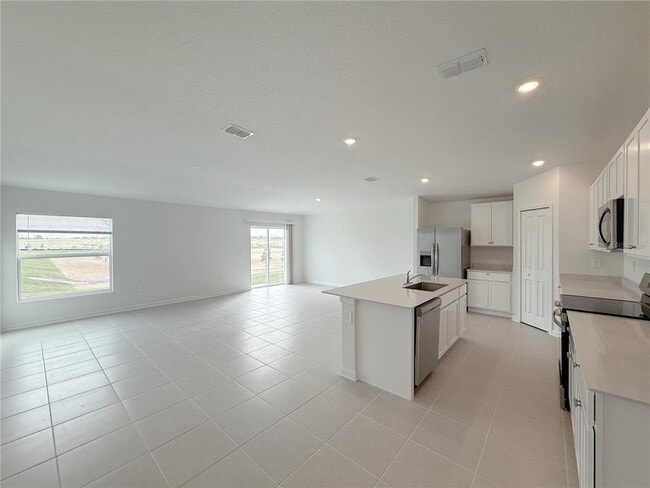 Photo - 2358 McKinley Dr