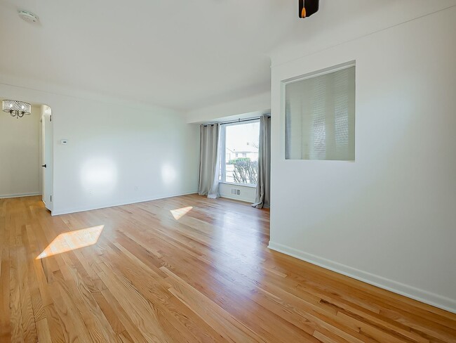 Photo - AVAILABLE NOW! Beautifully Updated 3-Bedroom Home with High-End Finishes!