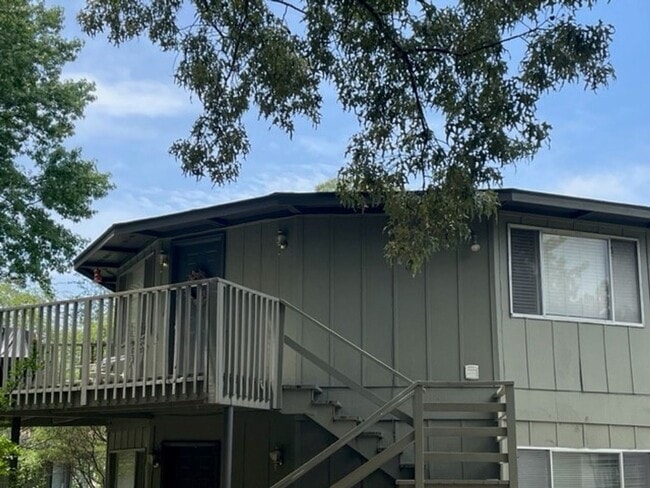 Photo - 1BR/1BA With Bonus Room