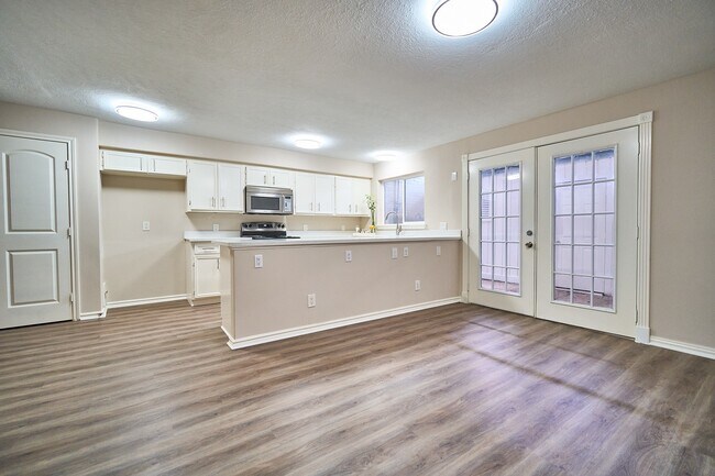 Photo - 10818 Briar Forest Dr