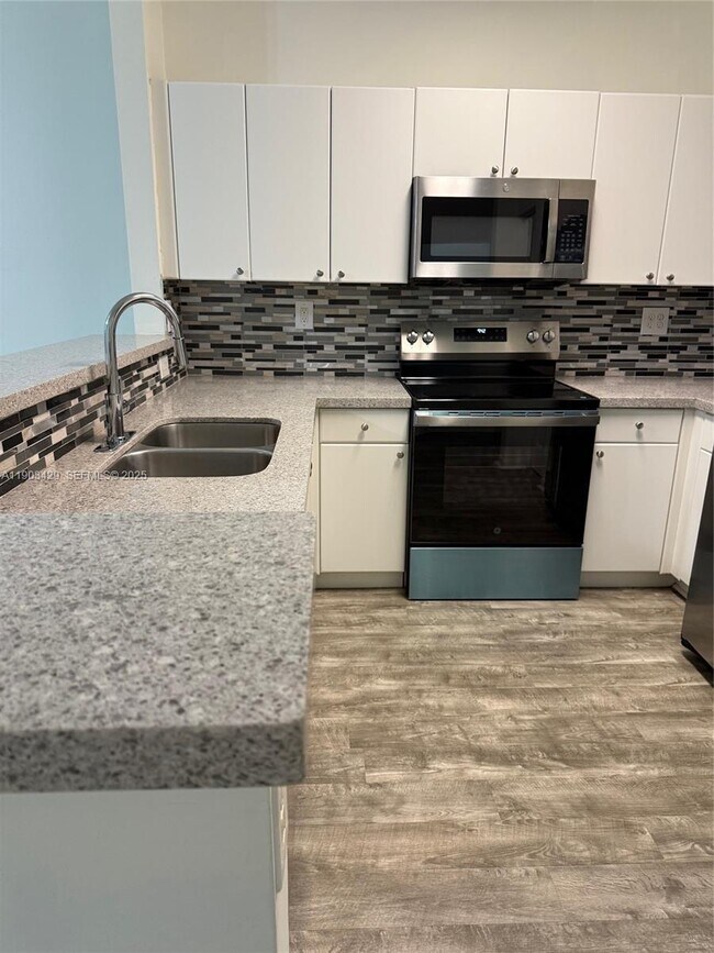 Photo - 2217 SE 23rd Ave