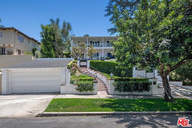 Photo - 10428 Wyton Dr