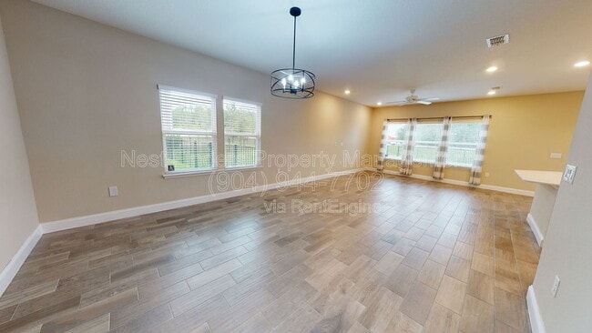 Photo - 201 Silver Creek Pl