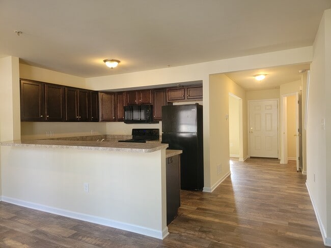 Photo - 118 Park Place Cir