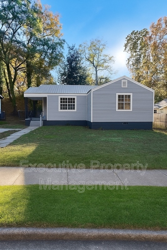 Photo - 756 Vanderbilt St