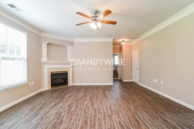 529 Grantham Ln