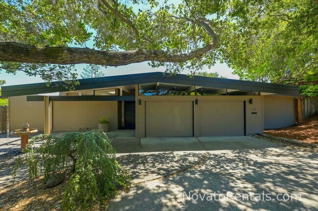 Photo - 748 Beechnut Ct