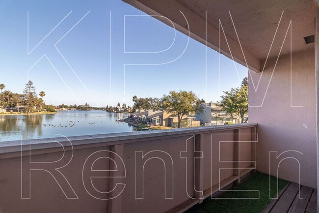 Building Photo - 3790 W Benjamin Holt Dr Unit 10 Rental