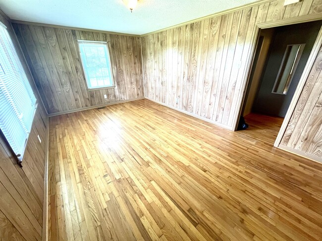 Photo - 393 Snow Creek Rd