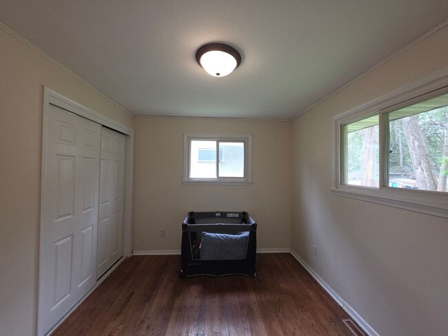 Photo - Move-In Ready Gem in the Heart of Forest Lake