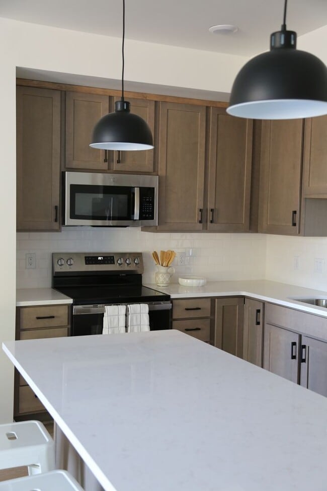 Photo - Boatworks Flats