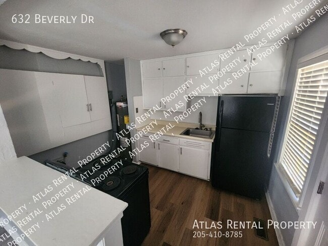 Photo - 632 Beverly Dr N