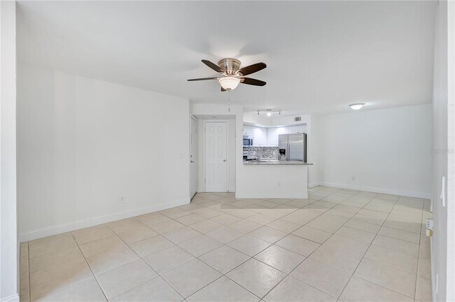 4540 Commander Dr Unidad 2218