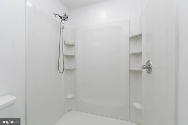 312 4th Ave Unit 2nd Floor, Apt B