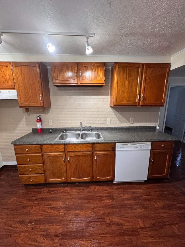 Photo - 127 N Roanoke Ave