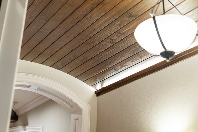 Photo - 6806 Heron Dr