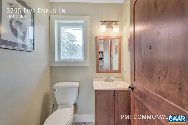 Photo - 3795 Five Forks Ln