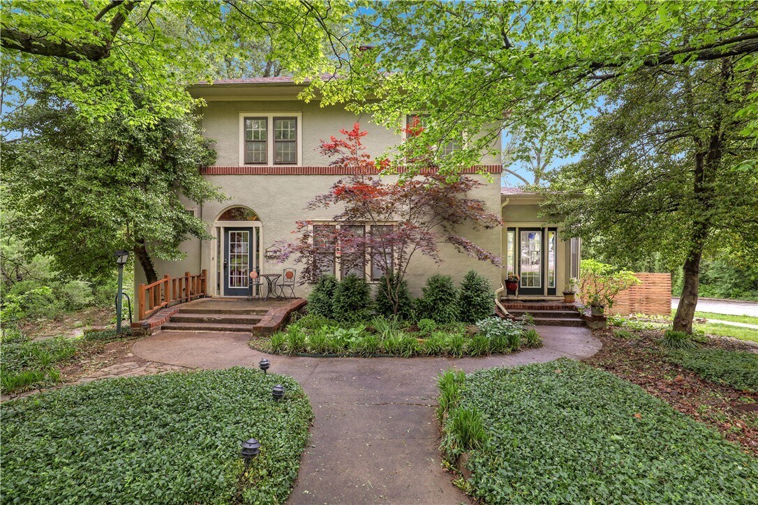 Photo - 402 W Ila St