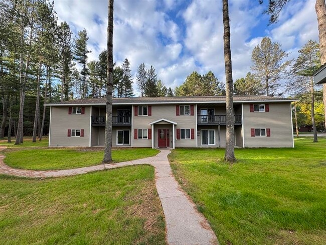 Photo - 302 Balsam-Apt C Unit Apt C