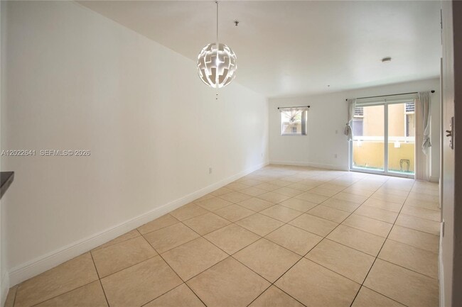 Photo - 4147 Stirling Rd Unit 105