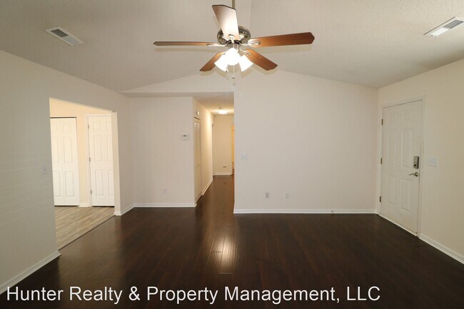 Photo - 3 br, 2 bath House - 2640 Stratford Lake Rd