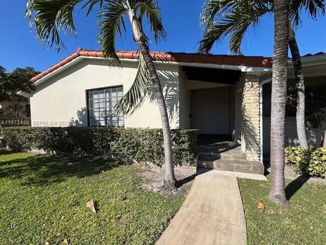 Photo - 400 S Le Jeune Rd