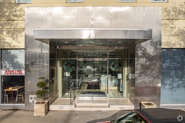 Front Entrance - 1205 St. Charles Condominiums